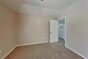 10406 Comanche Springs Ct, Houston, TX 77095 - Photo 13