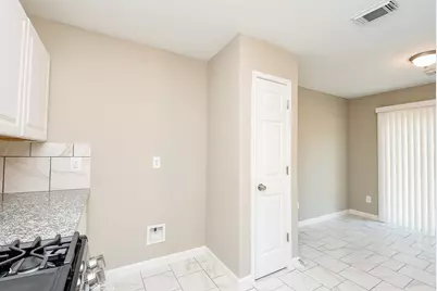 7818 Summer Place Drive, Humble, TX 77338 - Photo 13
