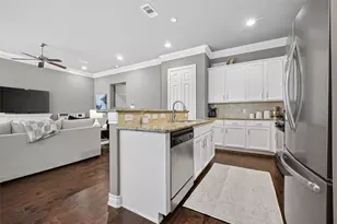 5978 Kansas St, Houston, TX 77007 - Photo 11