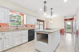 18310 Lake Oaks Dr, Spring, TX 77388 - Photo 13