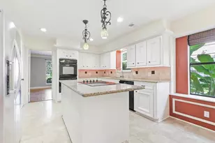 18310 Lake Oaks Dr, Spring, TX 77388 - Photo 11