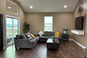 1211 W Canal, Crystal Beach, TX 77650 - Photo 13