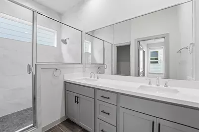723 N Emile Street, Houston, TX 77020 - Photo 15
