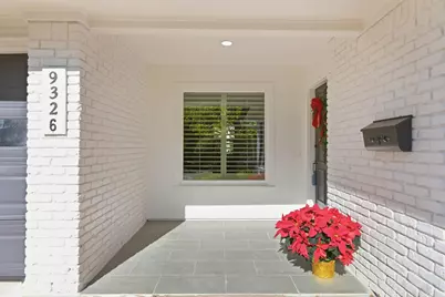 9326 Meadowbriar Lane, Houston, TX 77063 - Photo 3