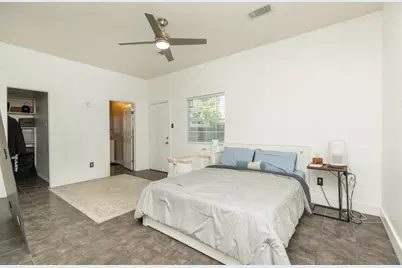 531 Dogwood Street, Houston, TX 77022 - Photo 19