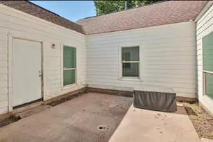 531 Dogwood St, Houston, TX 77022 - Photo 31