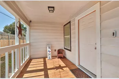 531 Dogwood Street, Houston, TX 77022 - Photo 3
