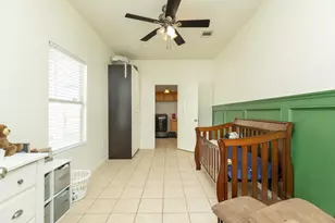 531 Dogwood St, Houston, TX 77022 - Photo 29