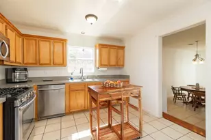 531 Dogwood St, Houston, TX 77022 - Photo 11