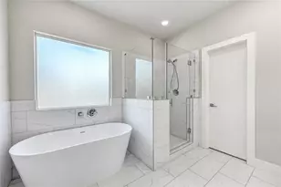 4536 Sunflower St, Houston, TX 77051 - Photo 11