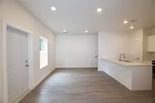 1230 3rd Ave N, Texas City, TX 77590 - Photo 13