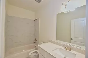 1230 3rd Ave N, Texas City, TX 77590 - Photo 15