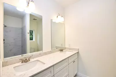 1230 3rd Avenue N, Texas City, TX 77590 - Photo 27