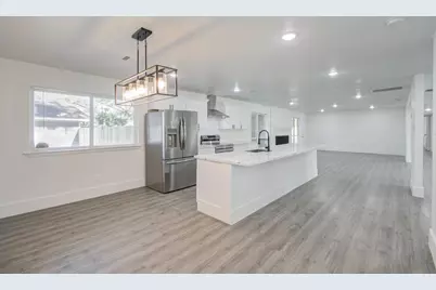 595 River Plantation Drive, Conroe, TX 77302 - Photo 5