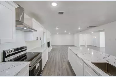 595 River Plantation Drive, Conroe, TX 77302 - Photo 3