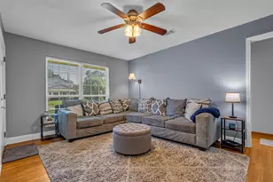 5129 Nina Lee Ln, Houston, TX 77092 - Photo 3