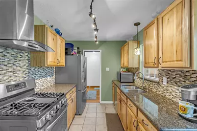 5129 Nina Lee Lane, Houston, TX 77092 - Photo 5