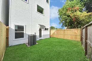 2521 Francis St, Houston, TX 77004 - Photo 5