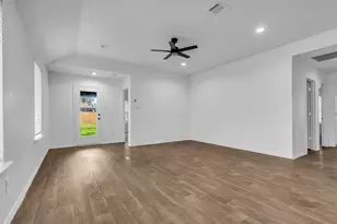 21430 Sacred Grv St, New Caney, TX 77357 - Photo 9