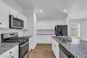 21430 Sacred Grv St, New Caney, TX 77357 - Photo 19