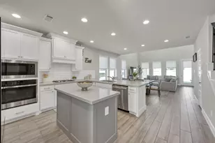 631 Sand Branch Dr, Conroe, TX 77304 - Photo 11