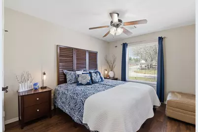 102 Golfview Court, Conroe, TX 77356 - Photo 31