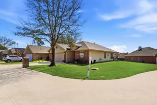 102 Golfview Ct, Montgomery, TX 77356 - Photo 5