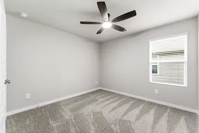 411 April Bay Drive, Conroe, TX 77316 - Photo 23