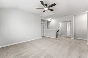 411 April Bay Dr, Conroe, TX 77316 - Photo 19