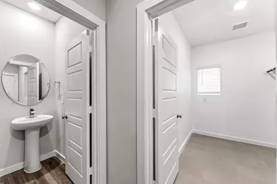 411 April Bay Drive, Conroe, TX 77316 - Photo 25