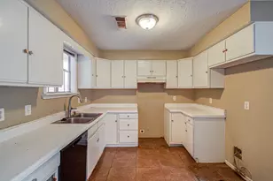 6218 Forestgate Dr, Spring, TX 77373 - Photo 11