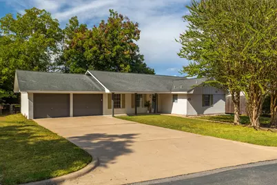 802 Spinn Street, Brenham, TX 77833 - Photo 1