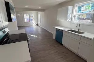 915 W 28th St, Bryan, TX 77803 - Photo 1