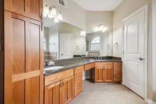 5629 Dolores Pl Ln, Houston, TX 77057 - Photo 17