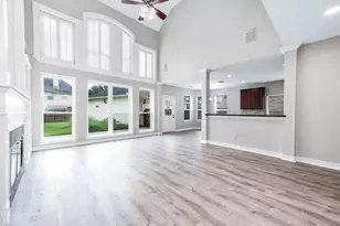 2923 Elsbury Ln, Pearland, TX 77584 - Photo 11