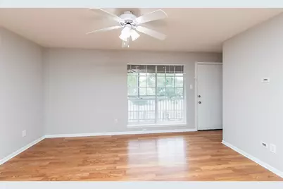 425 Emerson Street #13, Houston, TX 77006 - Photo 9