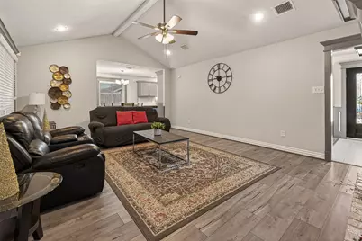 15206 Ridingwood Drive, Houston, TX 77489 - Photo 15