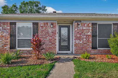 15206 Ridingwood Drive, Houston, TX 77489 - Photo 3