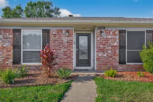 15206 Ridingwood Dr, Houston, TX 77489 - Photo 3