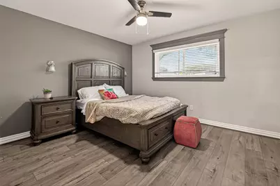 15206 Ridingwood Drive, Houston, TX 77489 - Photo 33