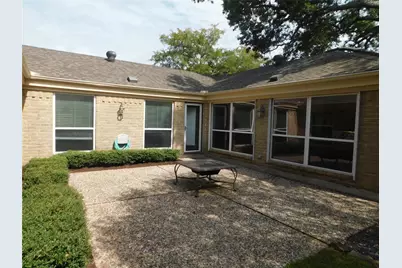 15414 Pleasant Valley Road, Houston, TX 77062 - Photo 9