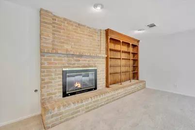 15414 Pleasant Valley Road, Houston, TX 77062 - Photo 7