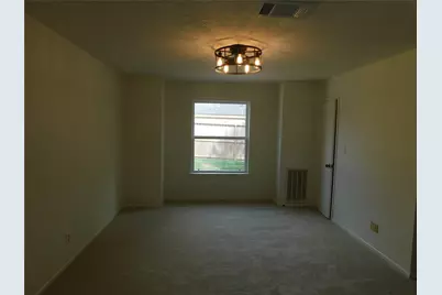 15414 Pleasant Valley Road, Houston, TX 77062 - Photo 5