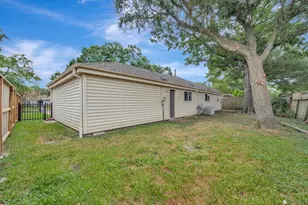15414 Pleasant Valley Rd, Houston, TX 77062 - Photo 33