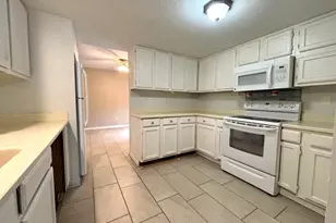 406 Bowie St, Brazoria, TX 77486 - Photo 5