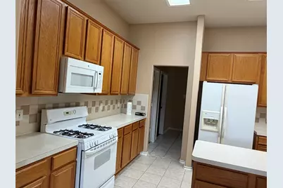 10015 Elm Knoll Trail, Houston, TX 77064 - Photo 5
