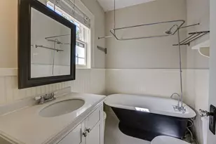 1001 Bomar St, Houston, TX 77006 - Photo 13