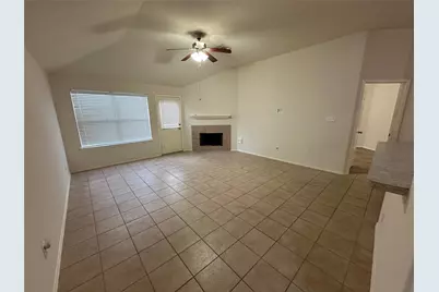 10427 Hamlet Vale Court, Houston, TX 77070 - Photo 7