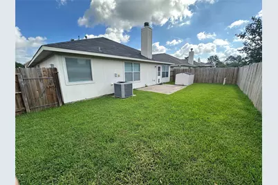 10427 Hamlet Vale Court, Houston, TX 77070 - Photo 15
