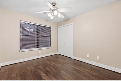 3501 Link Valley Drive #102, Houston, TX 77025 - Photo 19